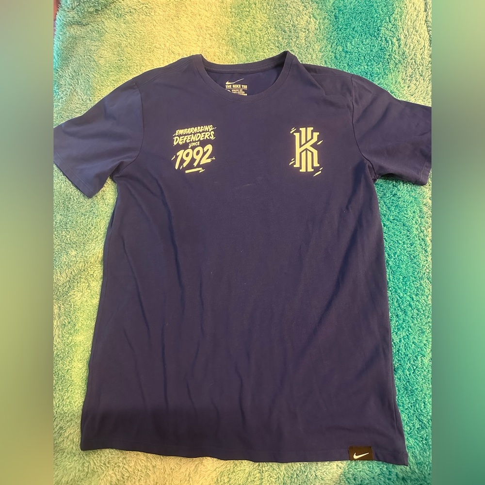 🔥Nike DRI-FIT Shirt ROYAL BLUE Kyrie "Embarassing Defenders Since 1992" Men's M